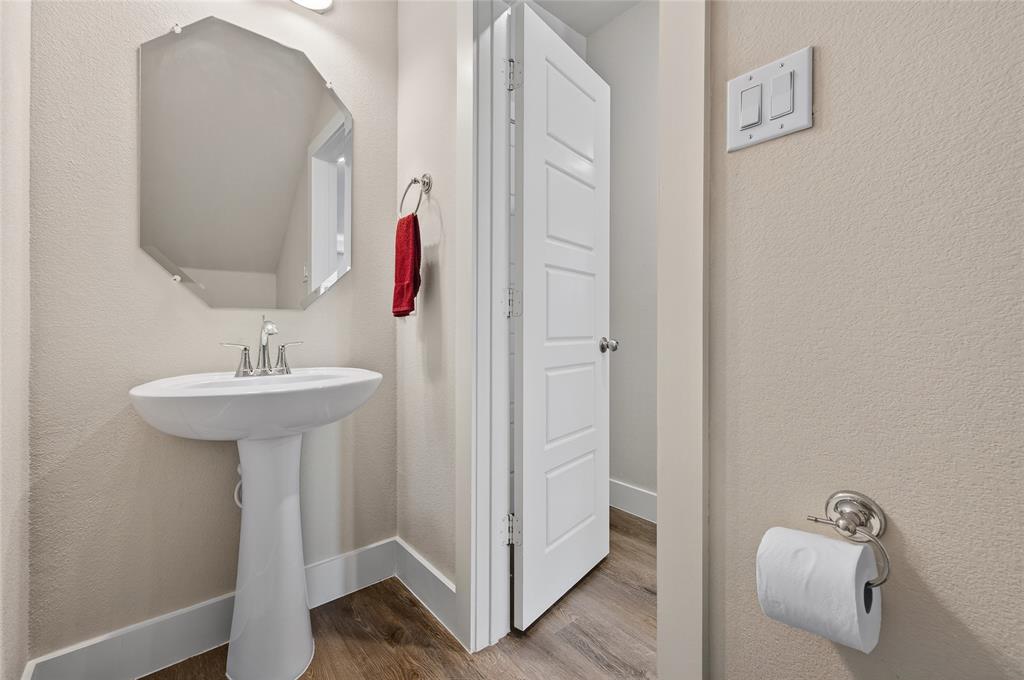 7696 Resting Mews Property Photo 23