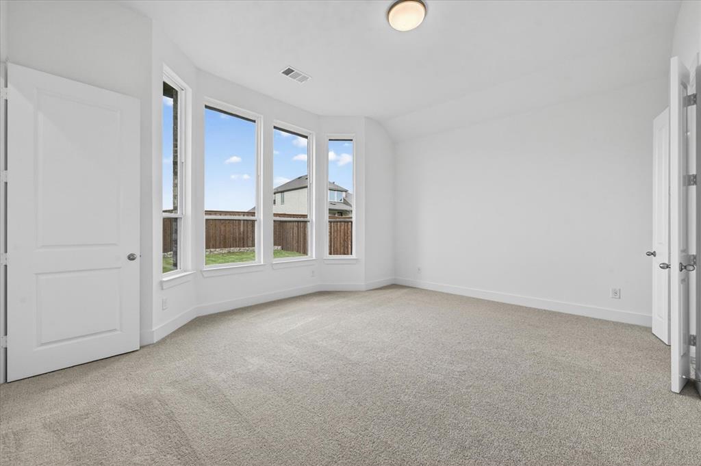 2408 Drummond Street Property Photo 13