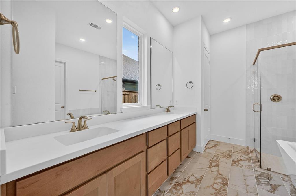 2408 Drummond Street Property Photo 15