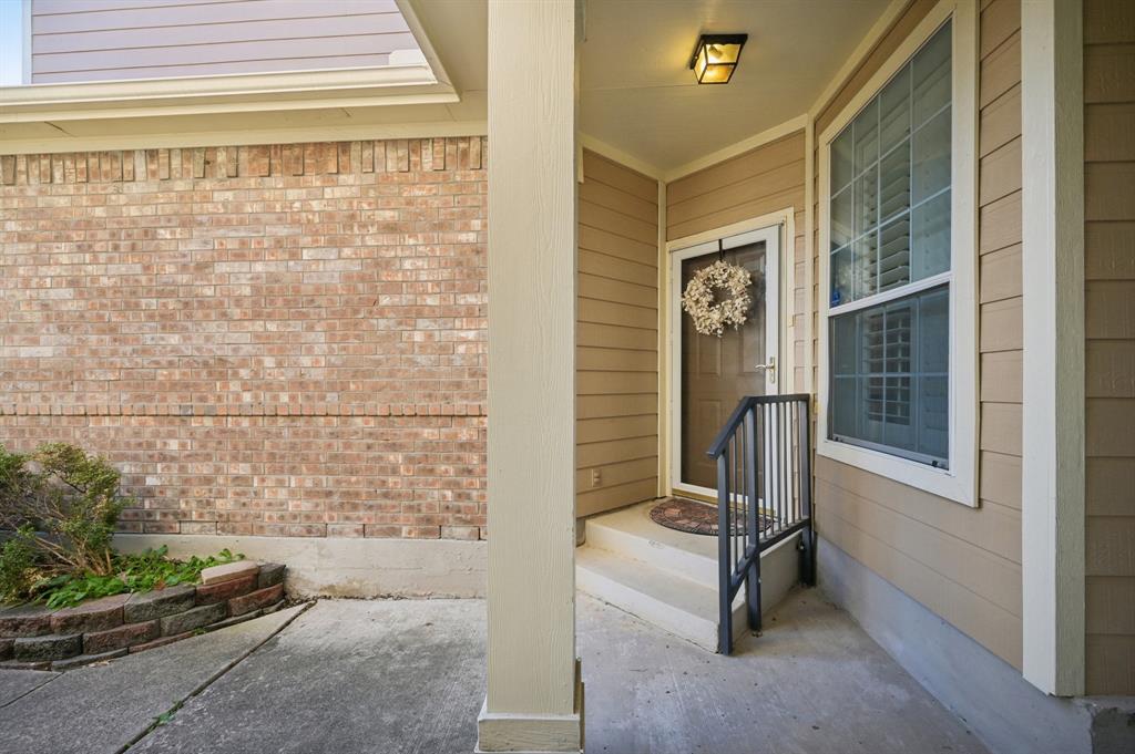 10013 Monastery Drive Property Photo 3