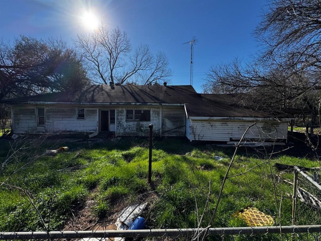 406 S 2nd Street Property Photo 11