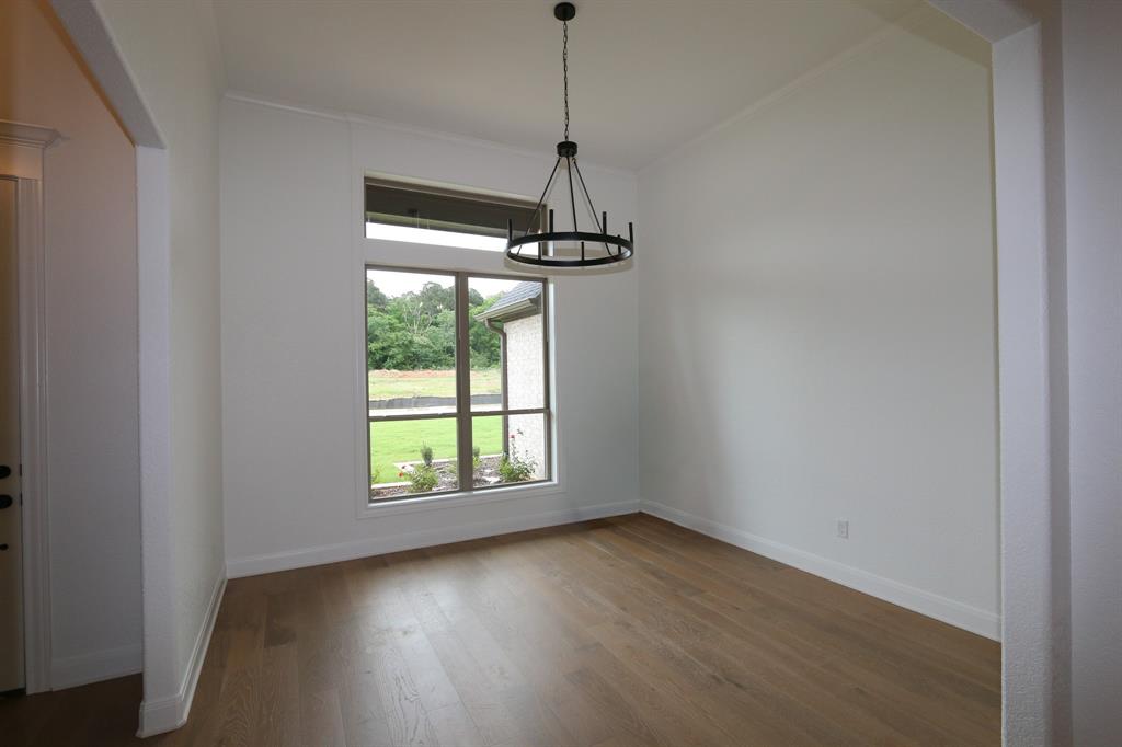 16503 Cooper Way Property Photo 4
