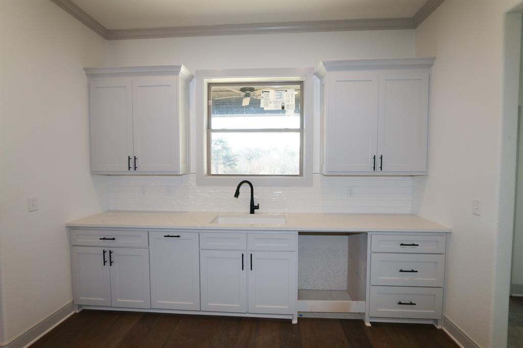 16527 Cooper Way Property Photo 7