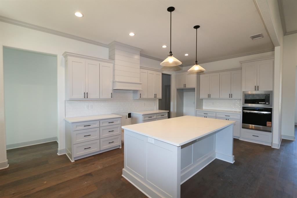 16527 Cooper Way Property Photo 8