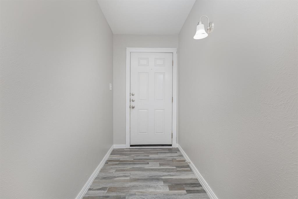 5513 Rearn Drive Property Photo 2