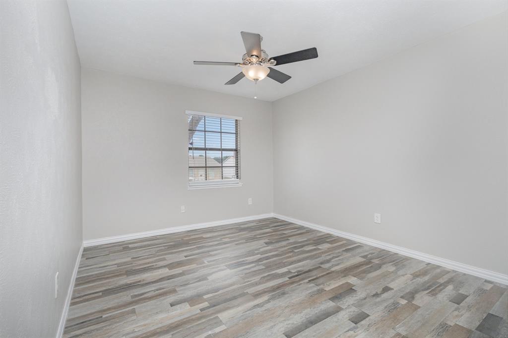 5513 Rearn Drive Property Photo 15