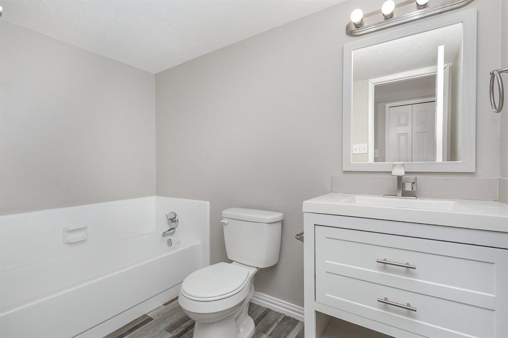 5513 Rearn Drive Property Photo 16