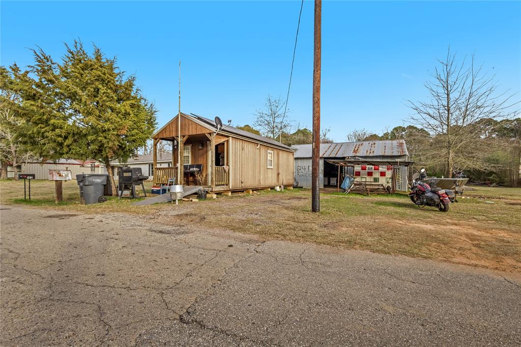 241 County Road 2153 Property Photo 1