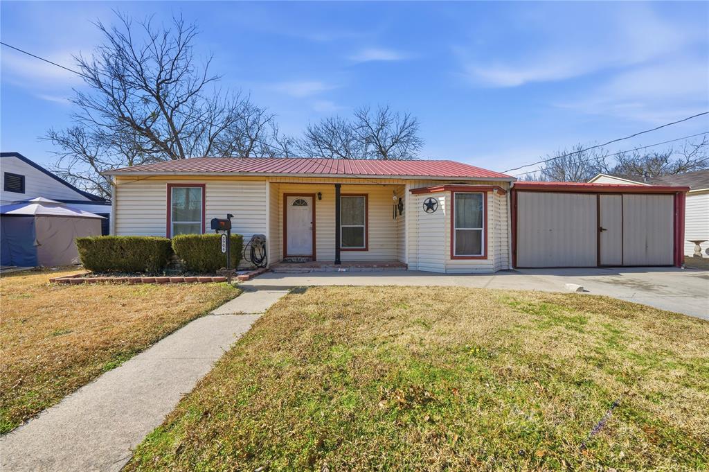 3906 Henderson Street Property Photo 1