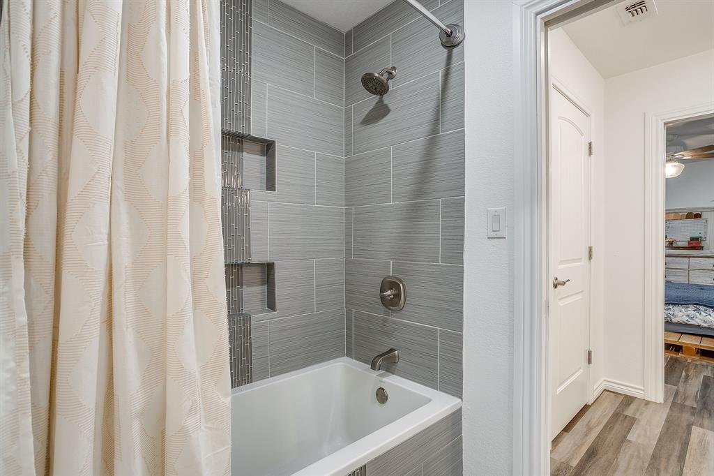 733 Fm 2652 Property Photo 19