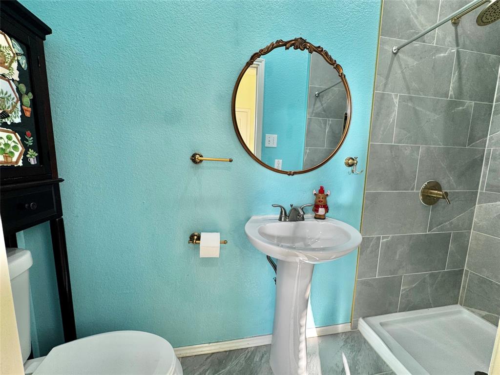 829 John Peter Way Property Photo 11