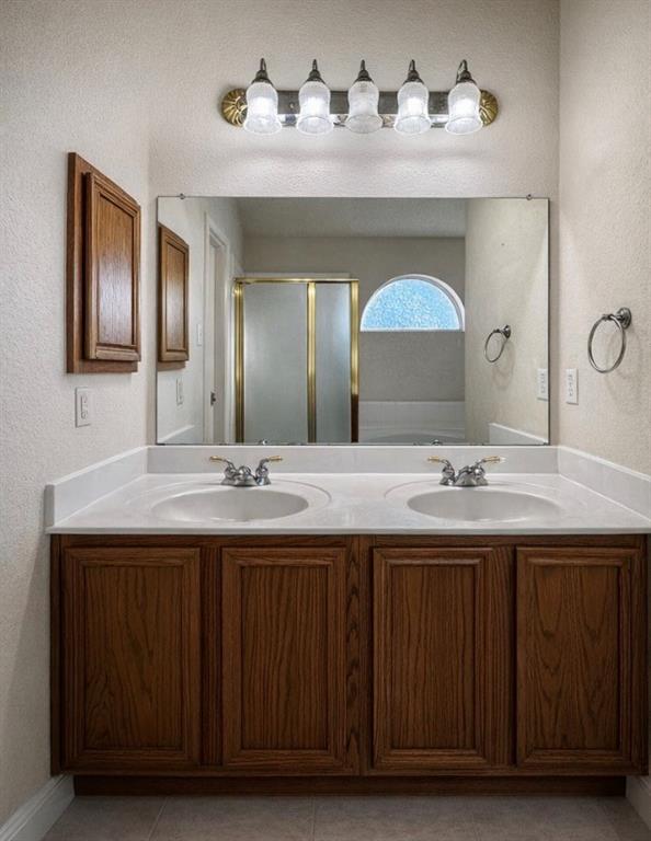 829 John Peter Way Property Photo 15