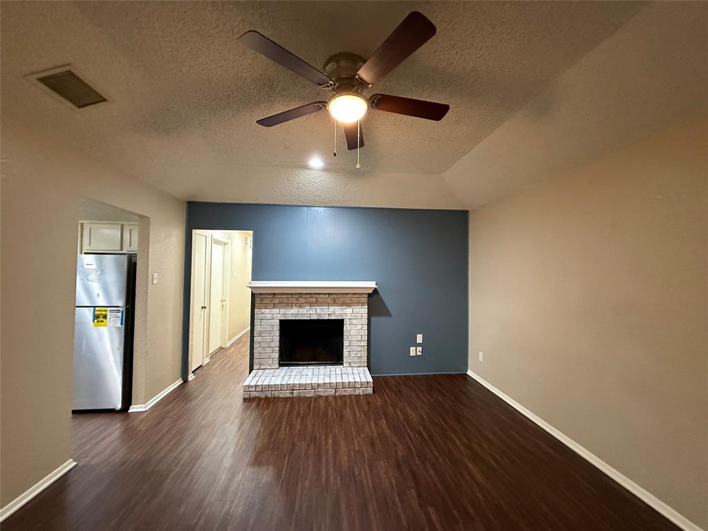 2509 Stanford Street A Property Photo 4