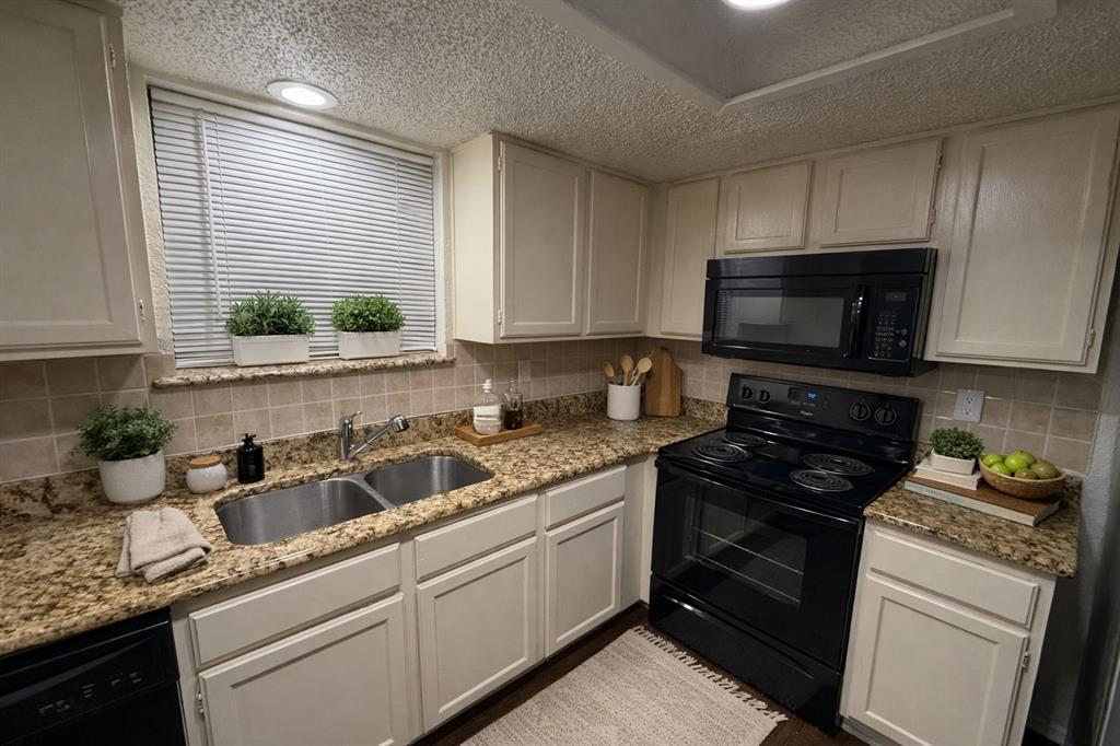 2509 Stanford Street A Property Photo 12