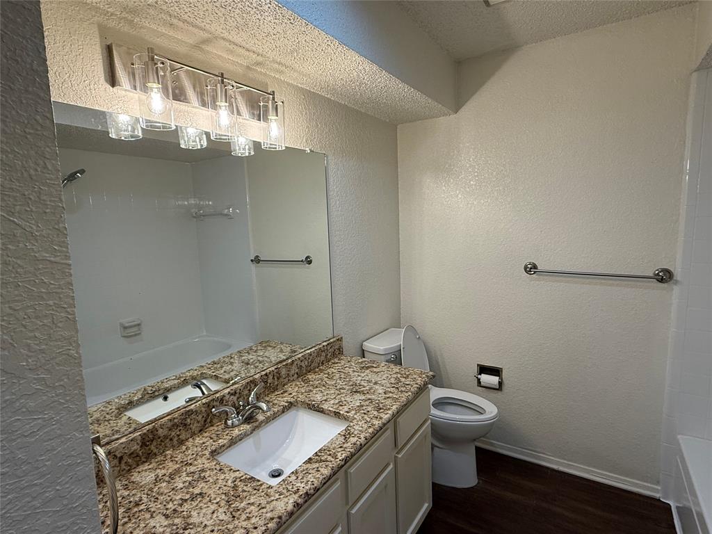 2509 Stanford Street A Property Photo 16