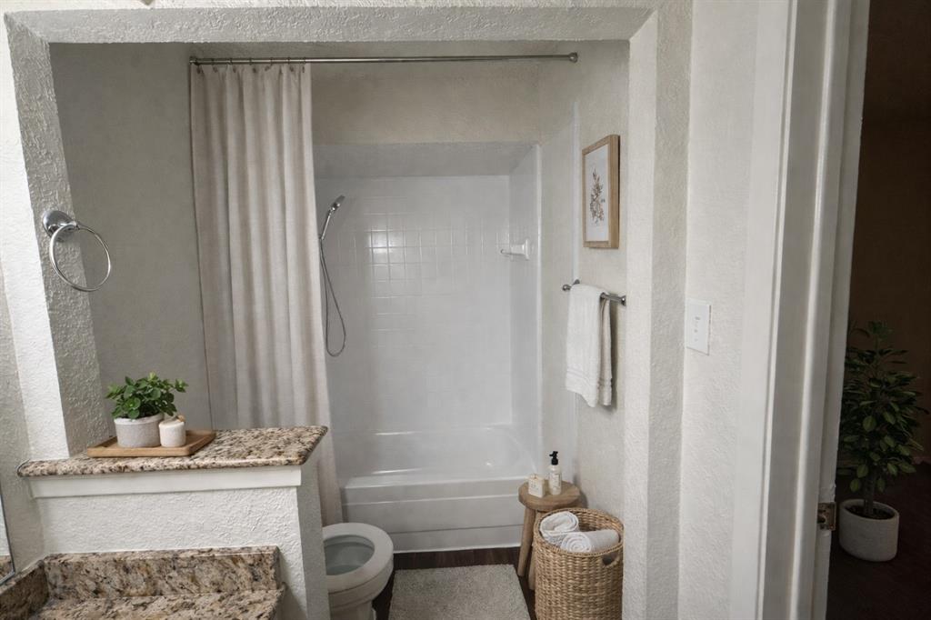 2509 Stanford Street A Property Photo 24