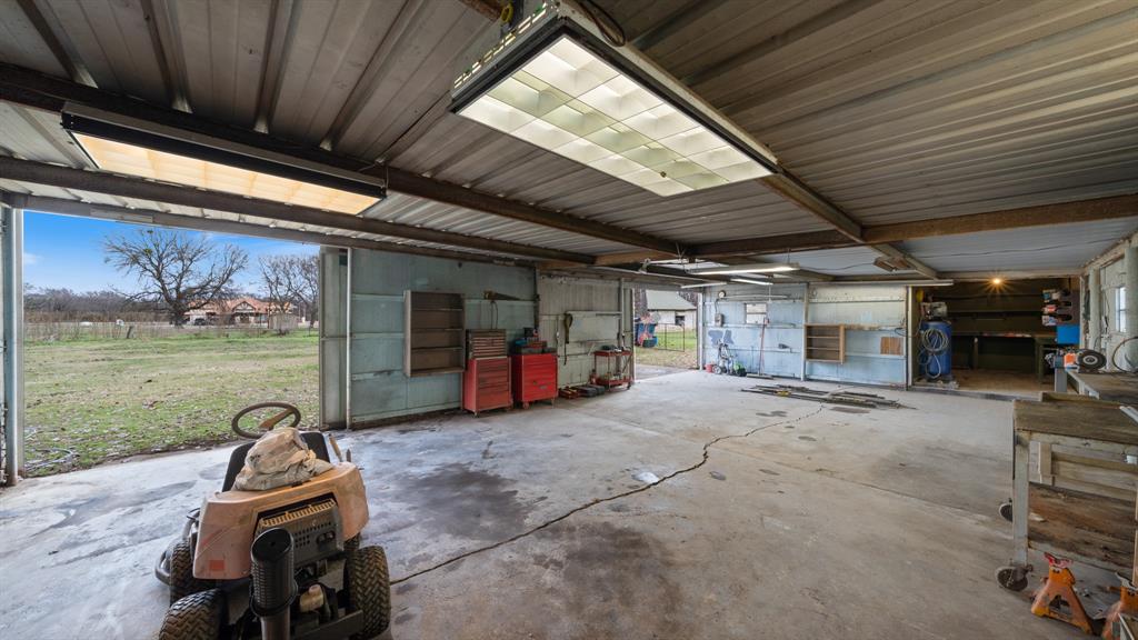 120 Davis Road Property Photo 23