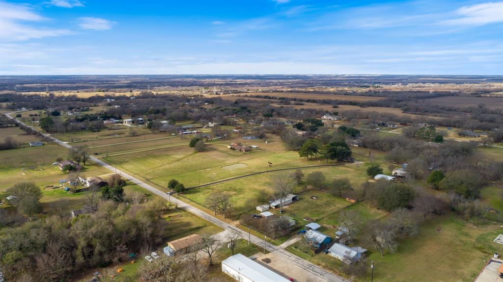 120 Davis Road Property Photo 26