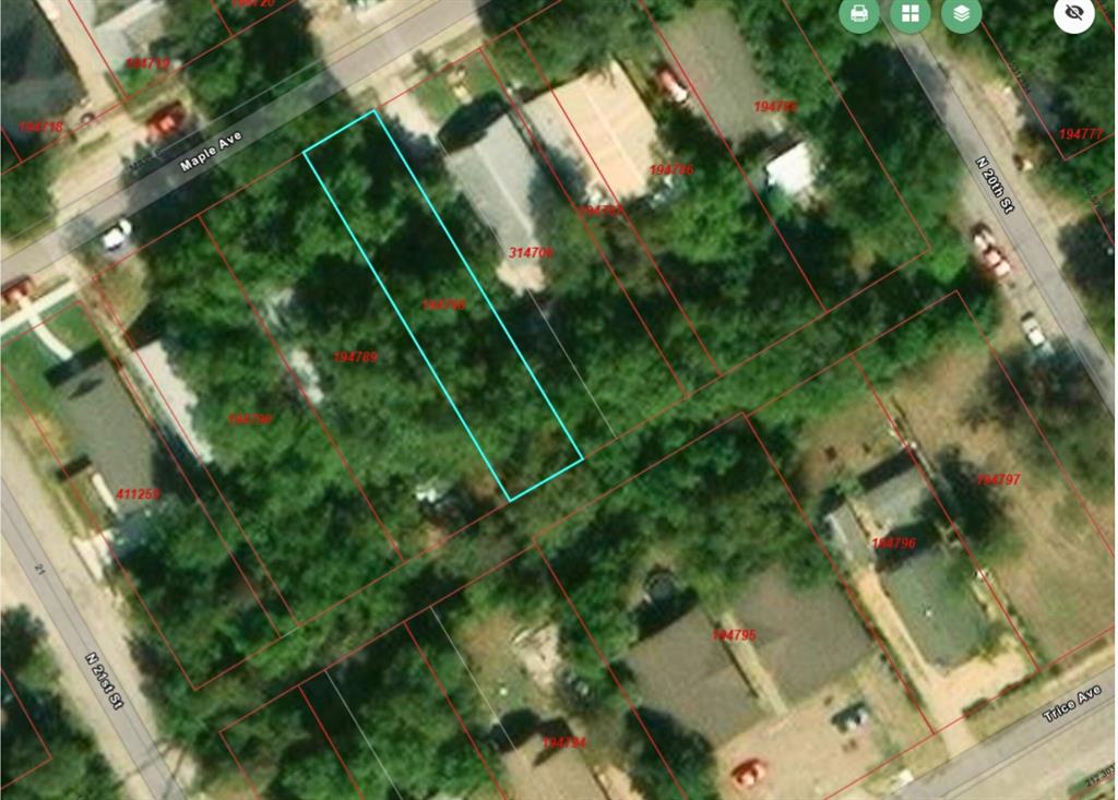 2014 Maple Avenue Property Photo 3