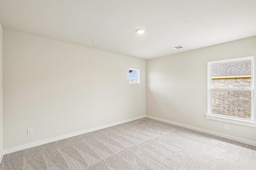 712 Vineyard Way Property Photo 26