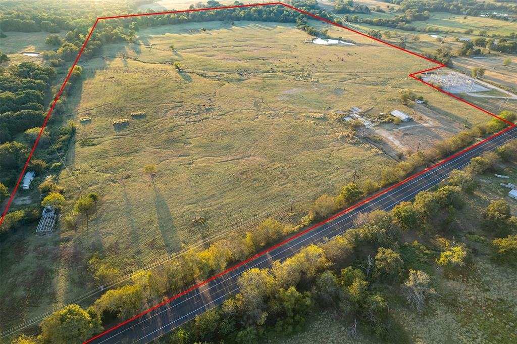 5081 154 Highway Property Photo 1