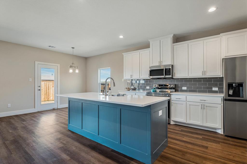 430 Cirrus Circle Property Photo 3