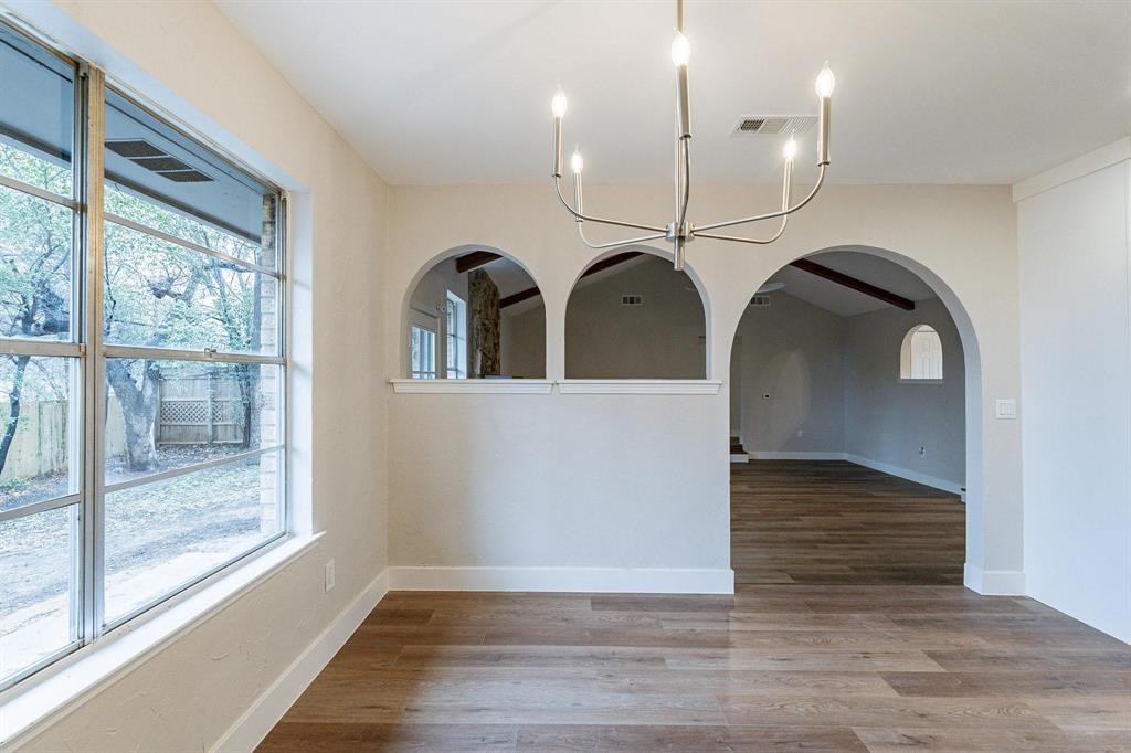 2105 Castle Oaks Drive Property Photo 14