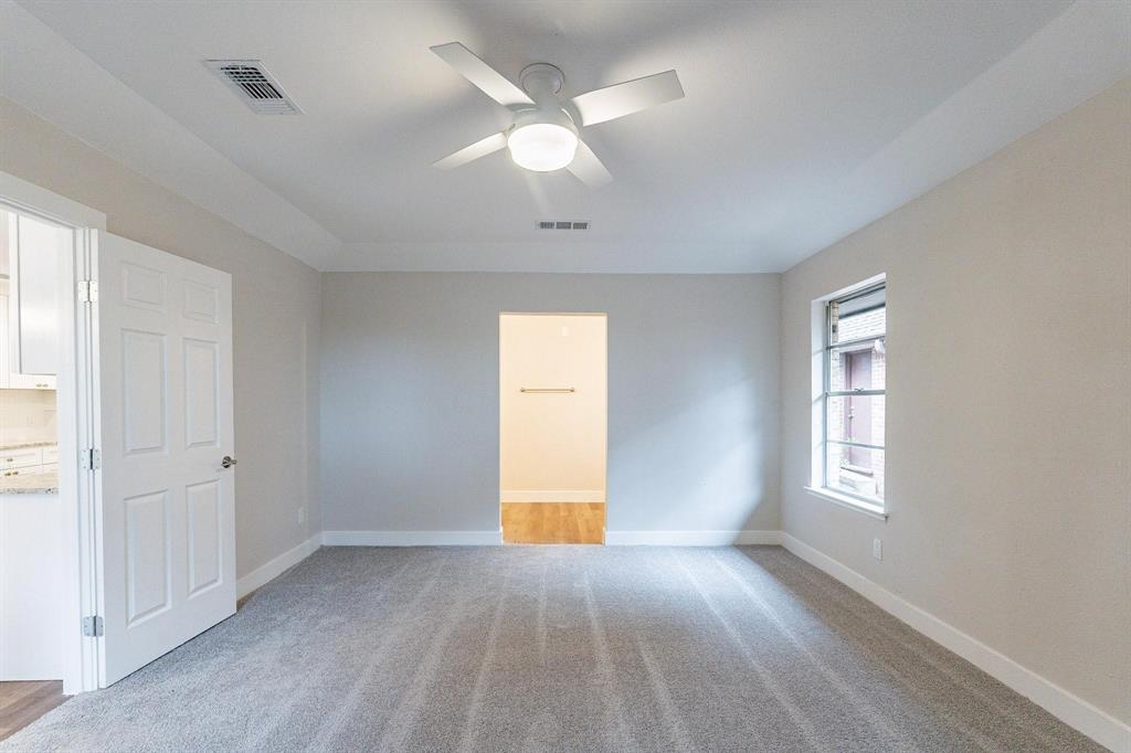 2105 Castle Oaks Drive Property Photo 19