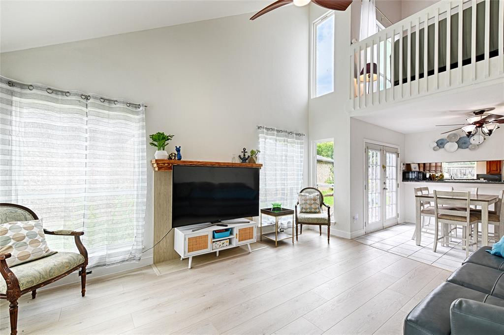 1609 Savannah Street Property Photo 6