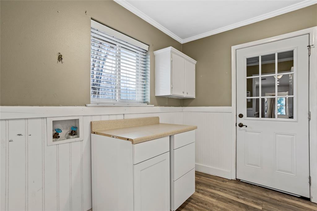 1401 Greenbrier Drive Property Photo 15