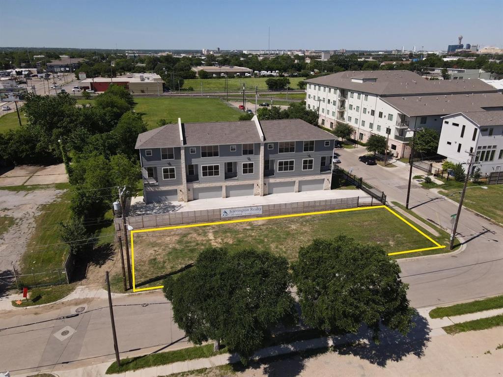 1109 Jb Jackson Jr Boulevard Property Photo 3