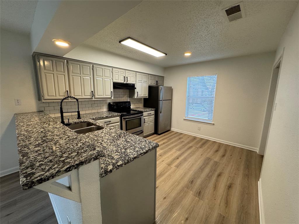 762 E Warrior Trail D Property Photo 3