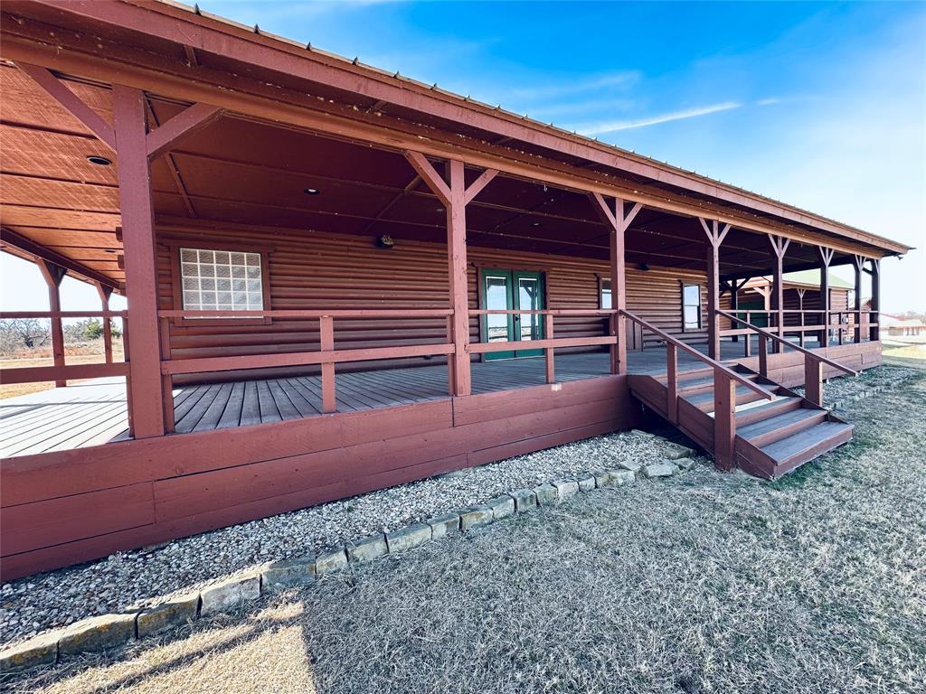 349 Lake Point Property Photo 4