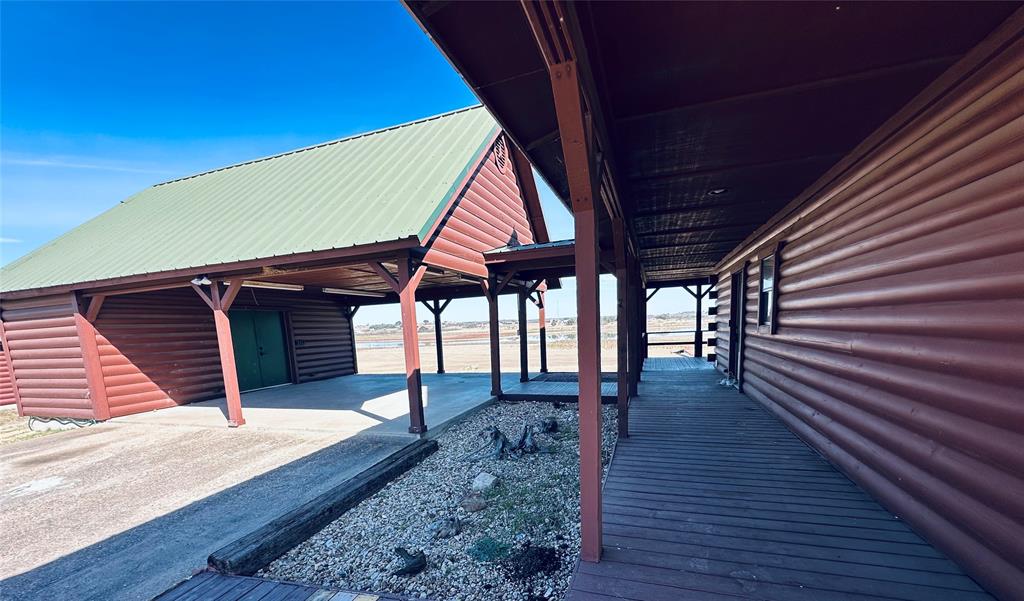 349 Lake Point Property Photo 10