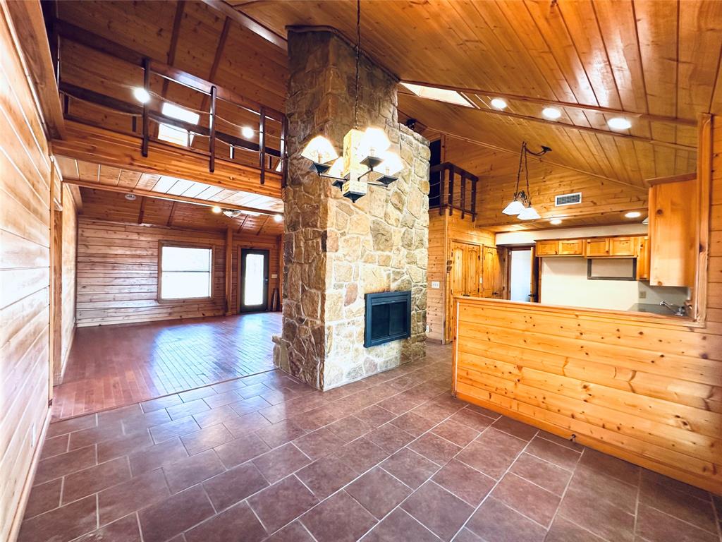 349 Lake Point Property Photo 21