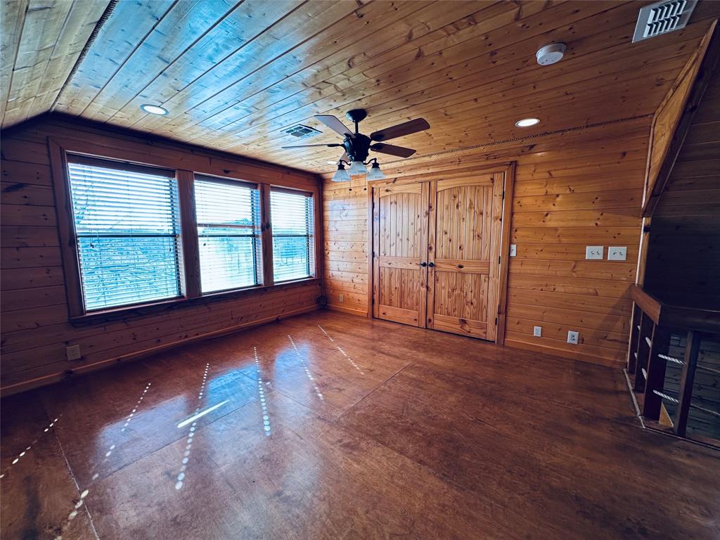 349 Lake Point Property Photo 27