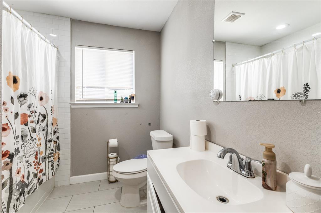 315 N Merrill Avenue Property Photo 18