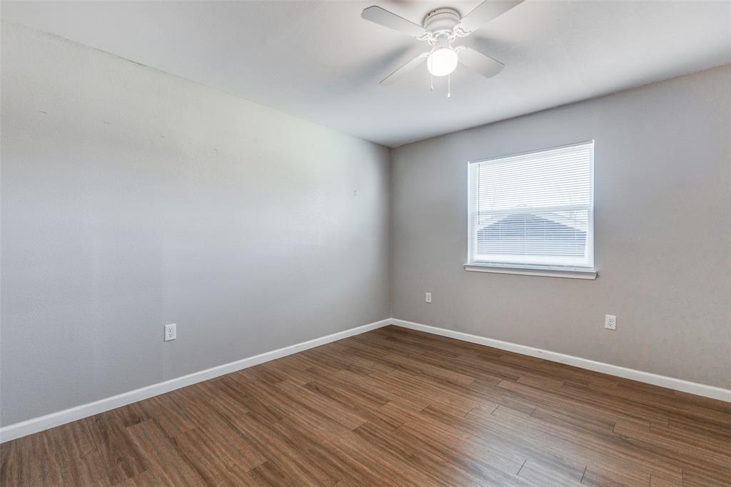 315 N Merrill Avenue Property Photo 28