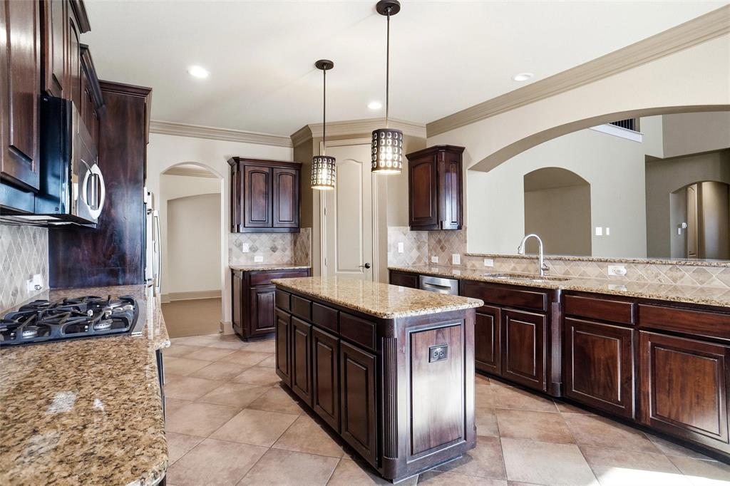 4840 Exposition Way Property Photo 11
