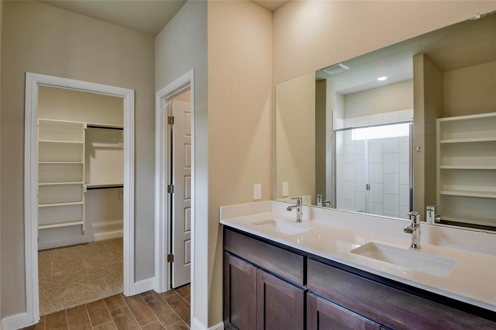 676 Capstone Circle Property Photo 6