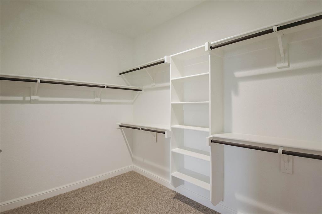 676 Capstone Circle Property Photo 8
