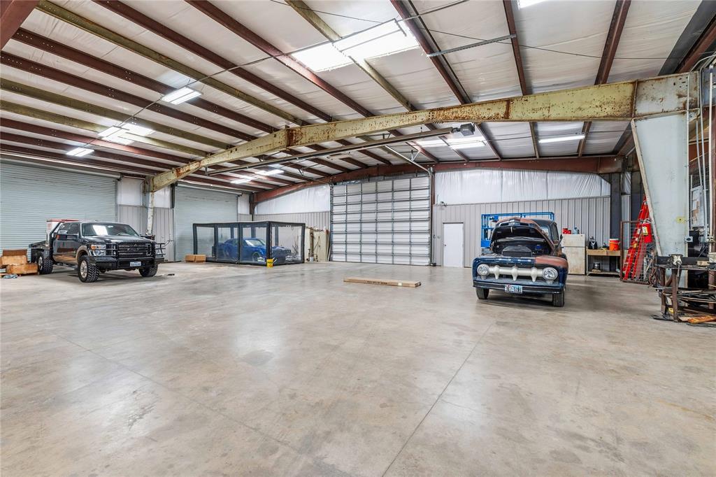6070 Highway 183 Property Photo 4
