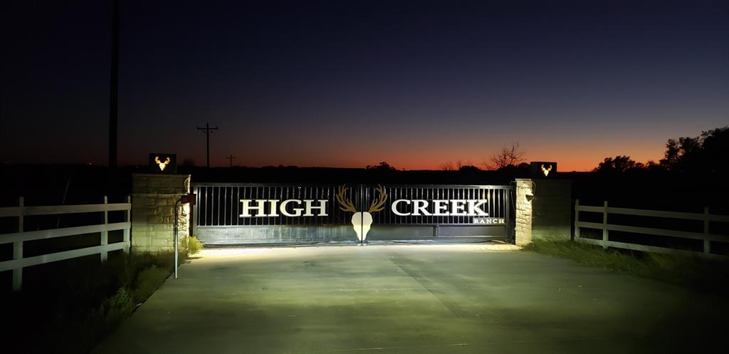 1141 Pitchfork Ranch Road Property Photo 2