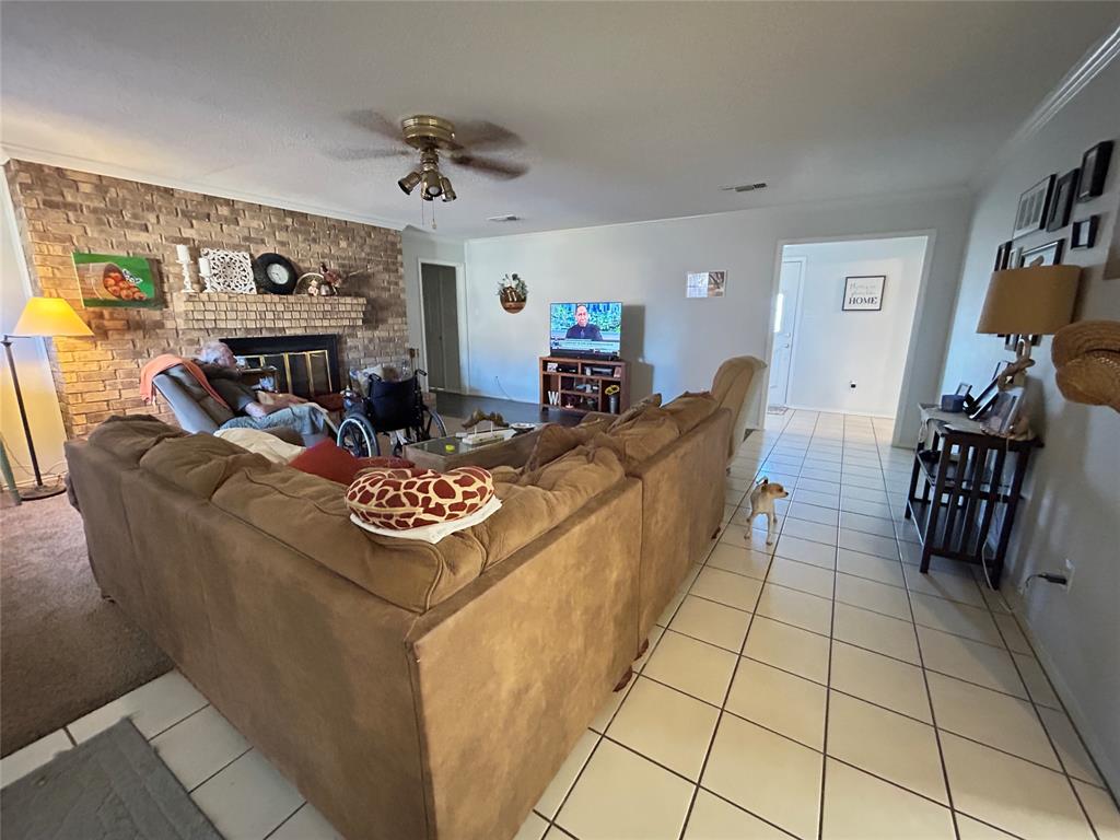 120 Cedar Springs Boulevard Property Photo 7