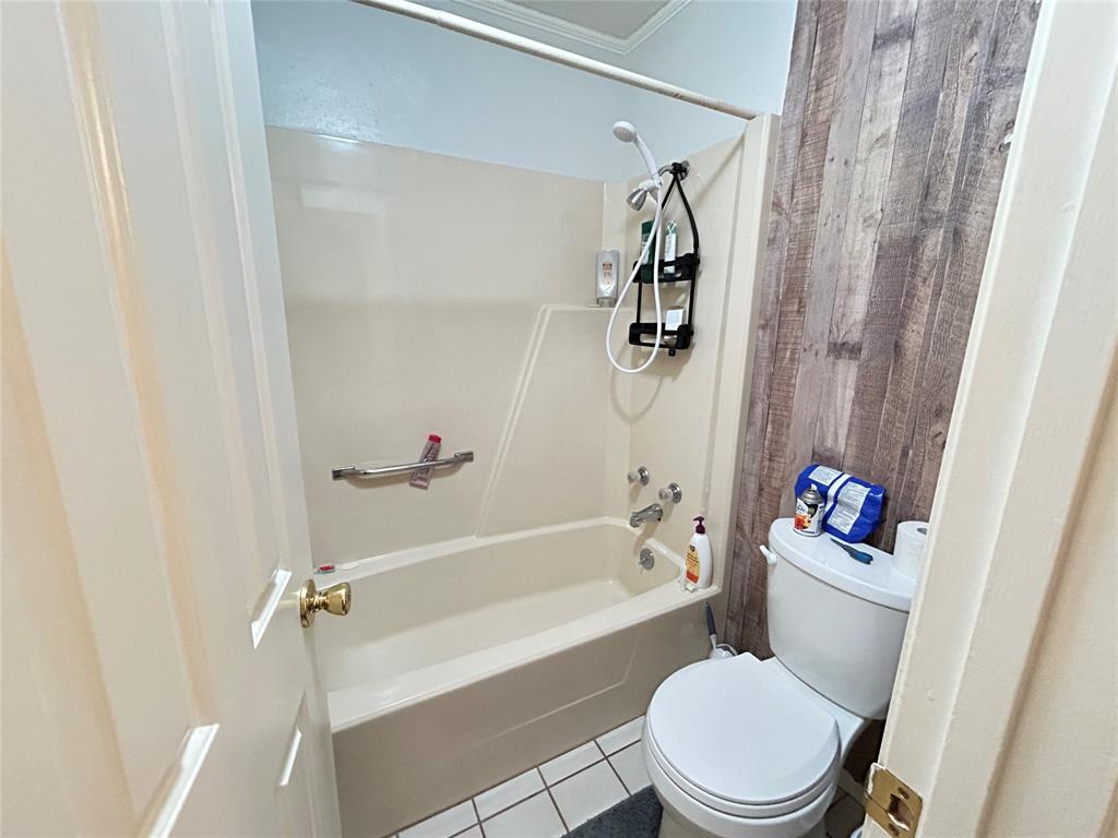 120 Cedar Springs Boulevard Property Photo 10