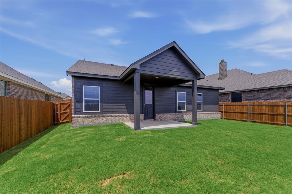 3504 Helena Street Property Photo 16