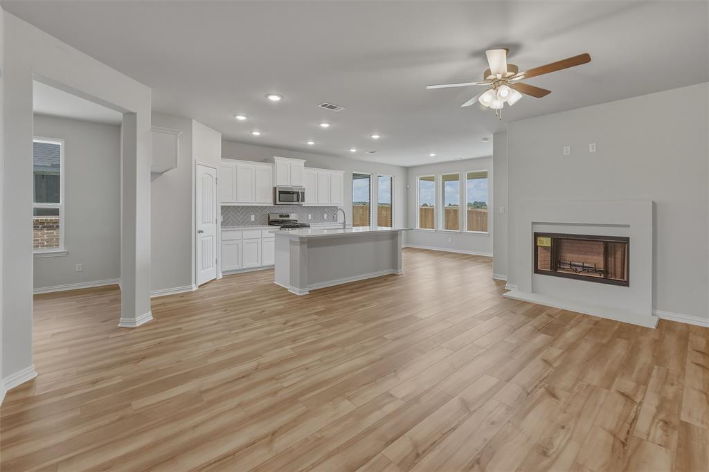 3508 Helena Street Property Photo 6