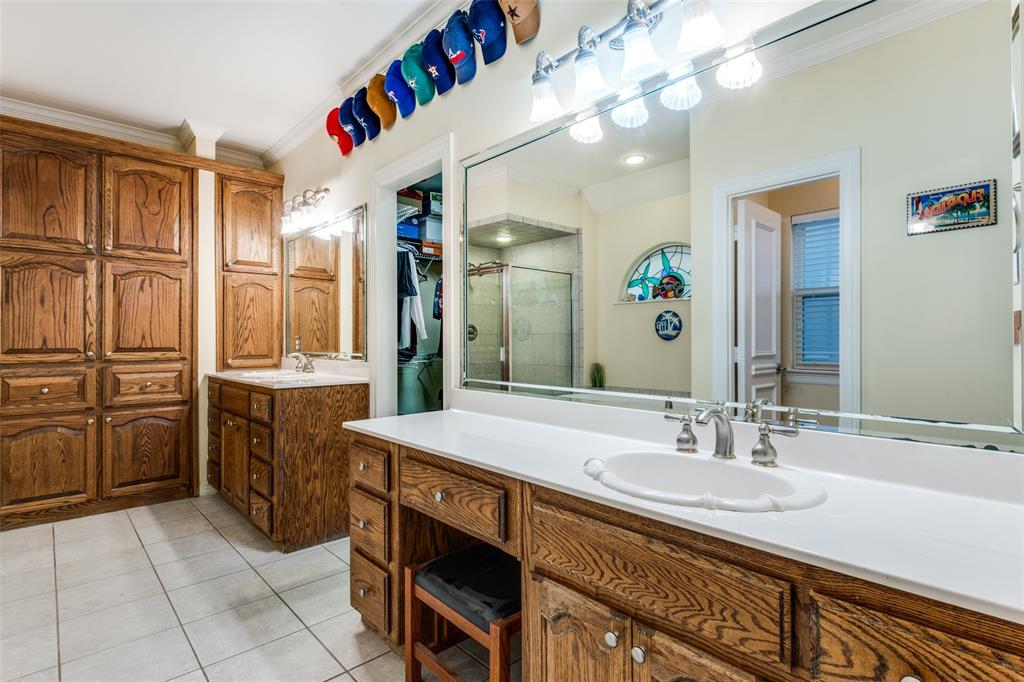 4007 Bowser Avenue D Property Photo 19