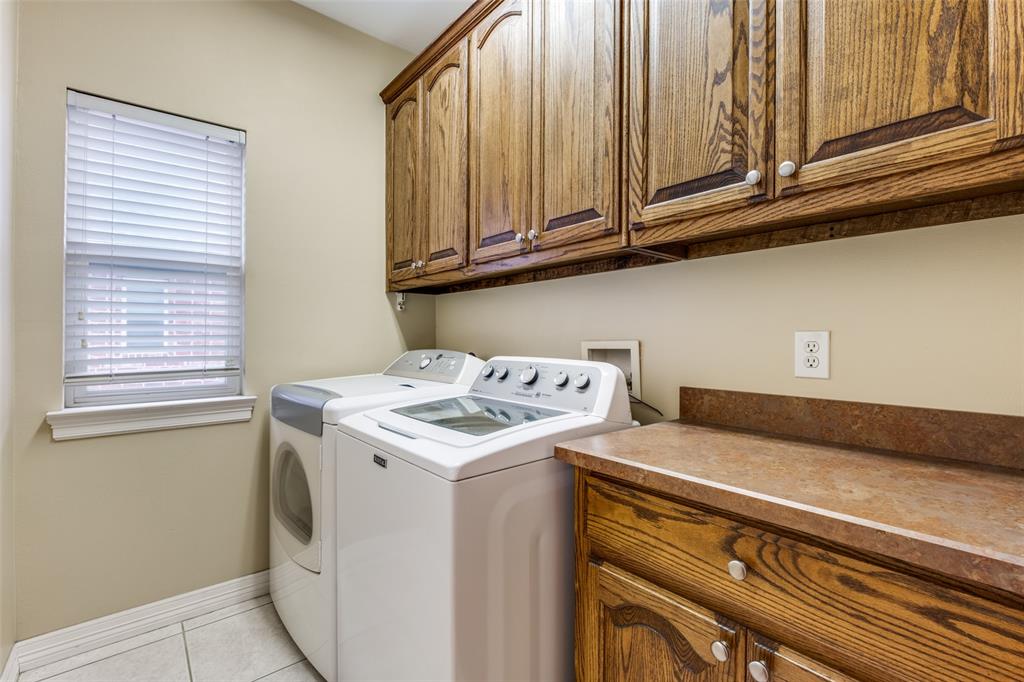 4007 Bowser Avenue D Property Photo 24