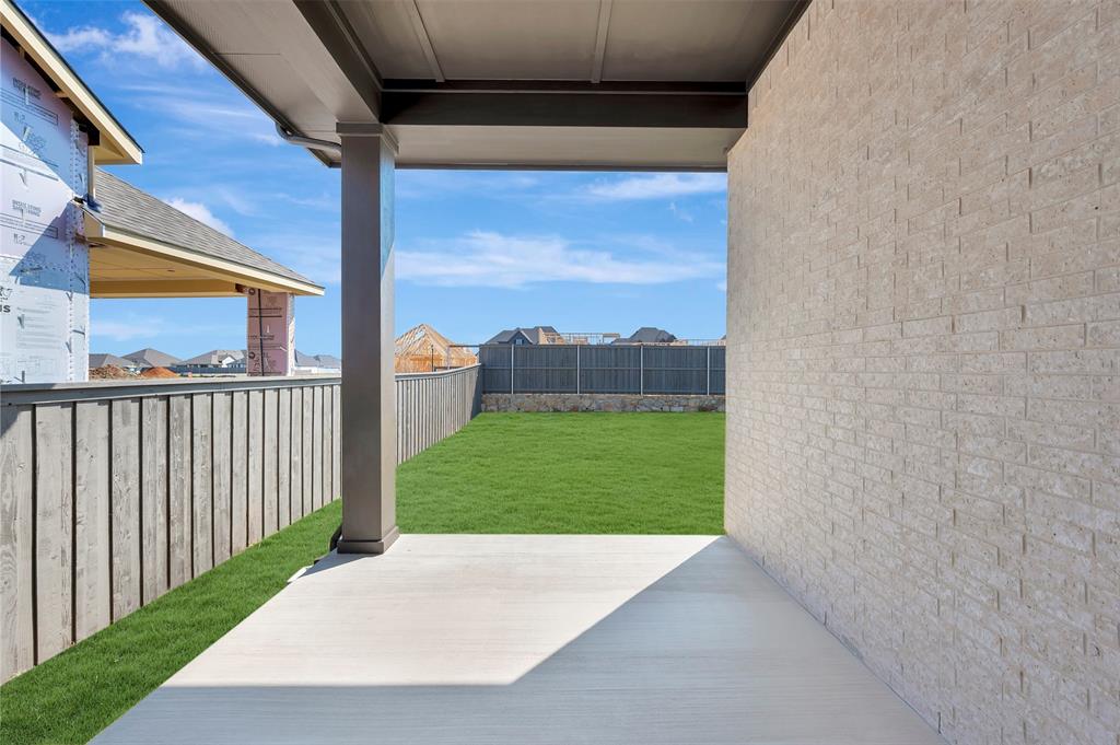 3575 Redbud Fower Trail Property Photo 2